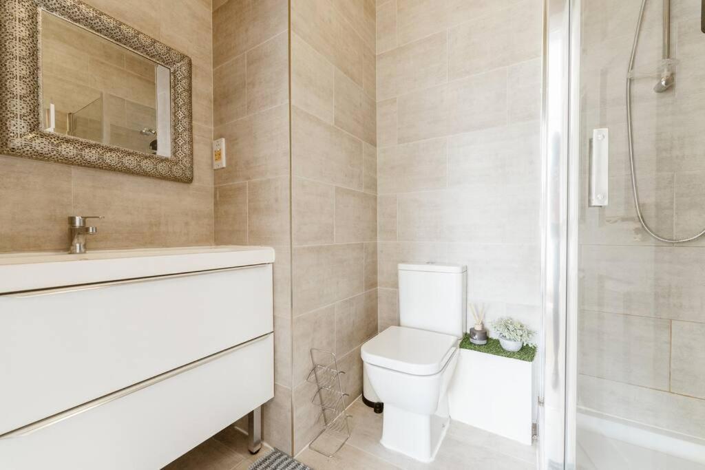 Spacious Ensuite Room Near Top Tourist Attractions Londra Dış mekan fotoğraf